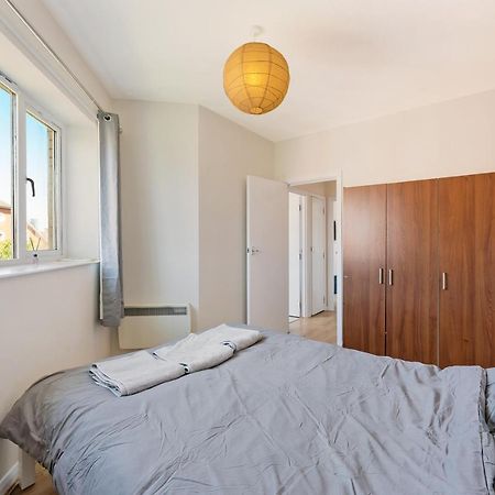 Apartmán Stunning Aparment In Canada Water Londýn Exteriér fotografie